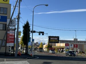 令和7年6月　山梨県甲府　大型道路照明取替保険復旧工事